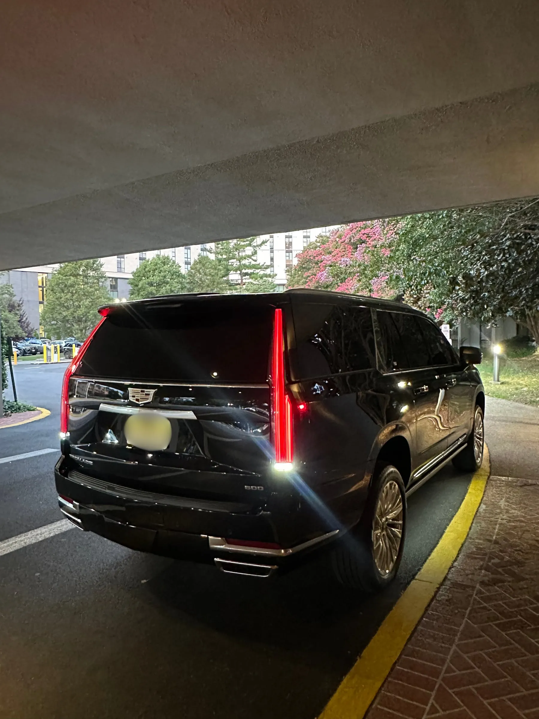 Bulletproof Escalade, photo 5 of 7