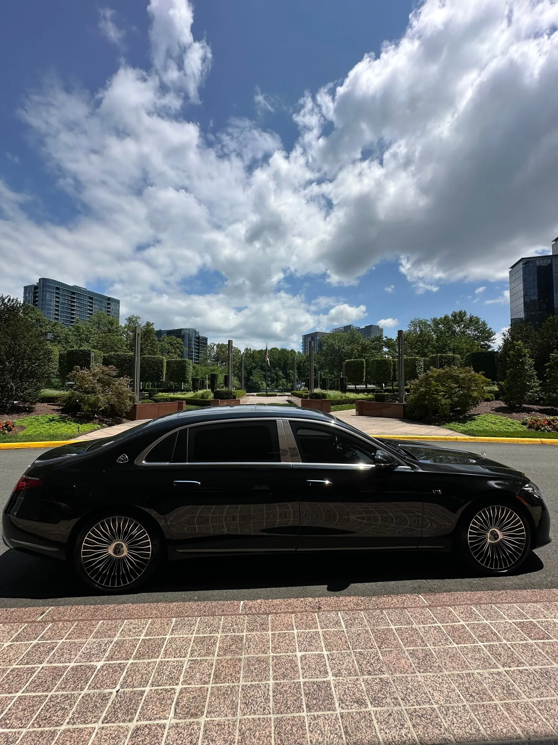 Bulletproof Maybach, photo 7 of 12